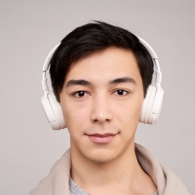pexels sound on 3394657